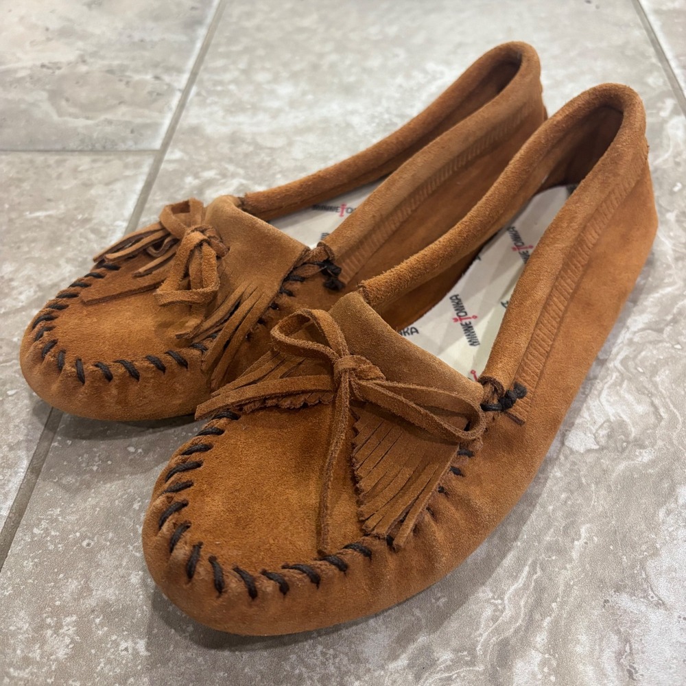 Minnetonka Womens Brown Suede Fringe Moccasin Slip On Flat Shoes
9.5
